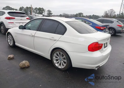 2011 BMW 328I из США, поврежденный, VIN WBAPH7C50BA801786